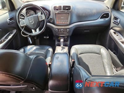 Zdjęcie 8 z 13 samochodu: 2020 DODGE JOURNEY CROSSROAD VIN:3C4PDCGB8LT231571 - miniatura