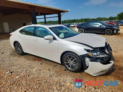 Czwarte zdjęcie samochodu z boku: 2018 LEXUS ES 350 VIN:58ABK1GG5JU103229 - miniatura