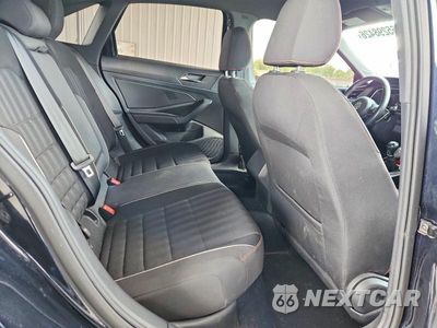 Zdjęcie 10 z 13 samochodu: 2019 VOLKSWAGEN JETTA GLI VIN:3VW5T7BU6KM145790 - miniatura