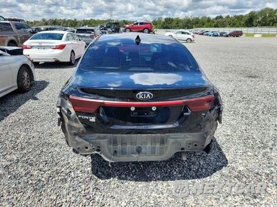 Zdjęcie 6 z 13 samochodu: 2021 KIA FORTE FE VIN:3KPF24AD0ME323264 - miniatura