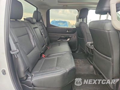 Zdjęcie 10 z 12 samochodu: 2024 TOYOTA TUNDRA CREWMAX LIMITED VIN:5TFJA5DB4RX195454 - miniatura