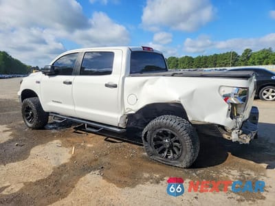 Drugie zdjęcie samochodu z przodu: 2011 TOYOTA TUNDRA CREWMAX SR5 VIN:5TFEY5F18BX115502 - miniatura