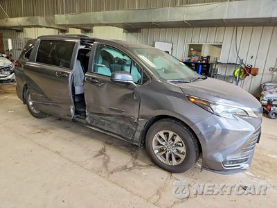 Czwarte zdjęcie samochodu z boku: 2025 TOYOTA SIENNA LE VIN:5TDBSKFC1SS193520 - miniatura