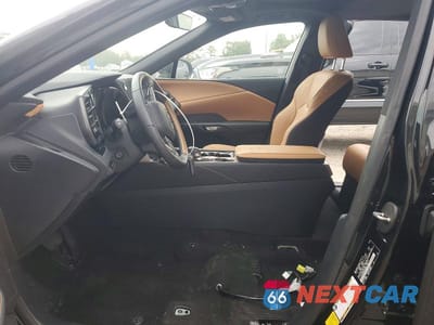 Zdjęcie 7 z 12 samochodu: 2025 LEXUS RX 350 PREMIUM+ VIN:JTJCHMAA9S2029988 - miniatura