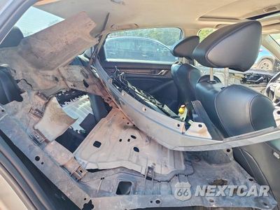 Zdjęcie 10 z 13 samochodu: 2018 HONDA ACCORD TOURING VIN:1HGCV1F90JA041655 - miniatura