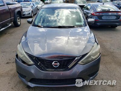 Piąte zdjęcie samochodu w środku: 2017 NISSAN SENTRA SV VIN:3N1AB7AP7HY322657 - miniatura
