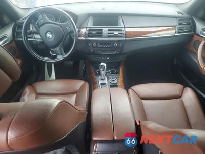 Zdjęcie 8 z 13 samochodu: 2013 BMW X5 XDRIVE50I VIN:5UXZV8C56D0C14514 - miniatura