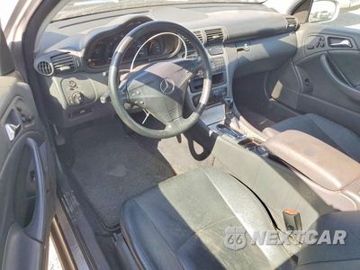 Zdjęcie 8 z 12 samochodu: 2003 MERCEDES-BENZ C 230K SPORT COUPE VIN:WDBRN40J53A496841 - miniatura