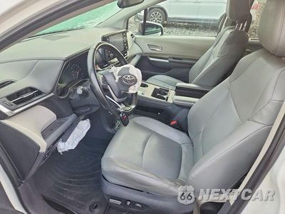 Zdjęcie 7 z 13 samochodu: 2024 TOYOTA SIENNA XLE 7-PASSENGER VIN:5TDYSKFC4RS135101 - miniatura
