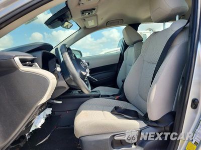 Zdjęcie 9 z 15 samochodu: 2026 TOYOTA COROLLA CROSS L VIN:7MUAAAAG7TV182466 - miniatura
