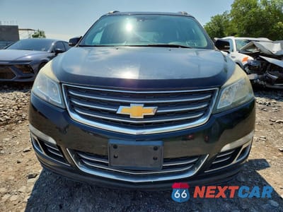 Piąte zdjęcie samochodu w środku: 2017 CHEVROLET TRAVERSE PREMIER VIN:1GNKVJKD9HJ191012 - miniatura