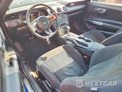 Zdjęcie 8 z 13 samochodu: 2018 FORD MUSTANG VIN:1FA6P8TH7J5182926 - miniatura