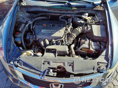 Zdjęcie 11 z 12 samochodu: 2009 HONDA ACCORD EX VIN:1HGCP26749A143065 - miniatura
