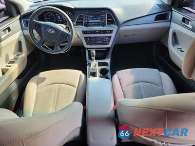 Zdjęcie 8 z 12 samochodu: 2015 HYUNDAI SONATA SE VIN:5NPE24AF9FH062034 - miniatura