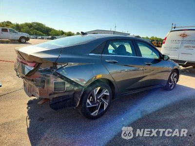 Trzecie zdjęcie samochodu z tyłu: 2025 HYUNDAI ELANTRA SEL VIN:KMHLS4DG6SU998443 - miniatura
