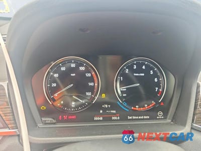Zdjęcie 9 z 12 samochodu: 2018 BMW X1 XDRIVE28I VIN:WBXHT3C37J5L27973 - miniatura