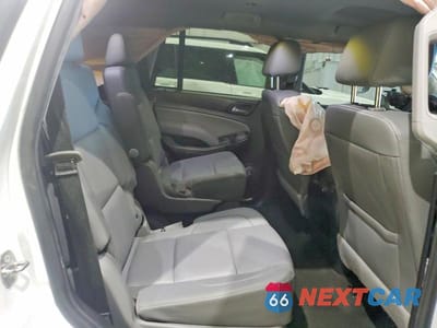 Zdjęcie 11 z 14 samochodu: 2018 CHEVROLET TAHOE K1500 LT VIN:1GNSKBKC1JR132324 - miniatura