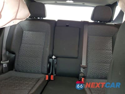 Zdjęcie 10 z 13 samochodu: 2022 CHEVROLET EQUINOX LT VIN:3GNAXKEV9NL233103 - miniatura