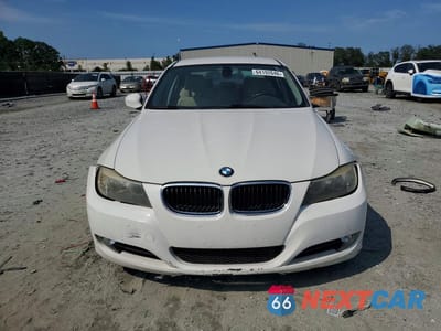 Piąte zdjęcie samochodu w środku: 2011 BMW 328 I VIN:WBAPH7C54BE681905 - miniatura