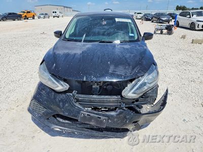 Piąte zdjęcie samochodu w środku: 2019 NISSAN SENTRA S VIN:3N1AB7AP5KY424742 - miniatura