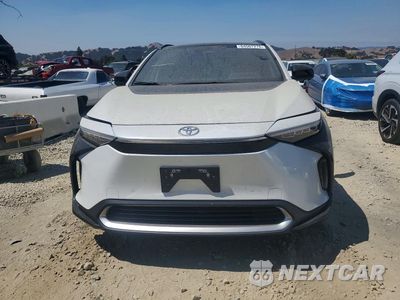 Piąte zdjęcie samochodu w środku: 2023 TOYOTA BZ4X LIMITED VIN:JTMAAAAA2PA017403 - miniatura