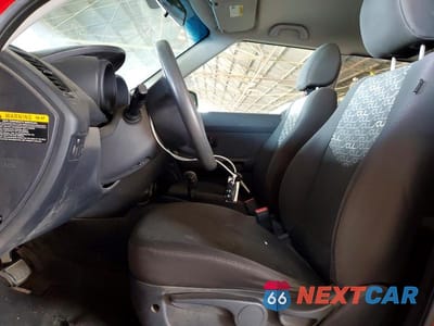 Zdjęcie 7 z 12 samochodu: 2010 KIA SOUL + VIN:KNDJT2A23A7059589 - miniatura