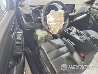 Zdjęcie 8 z 13 samochodu: 2021 NISSAN ROGUE SV VIN:JN8AT3BB7MW235725 - miniatura