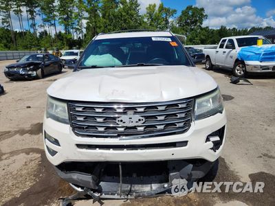 Piąte zdjęcie samochodu w środku: 2017 FORD EXPLORER XLT VIN:1FM5K8D88HGB58308 - miniatura