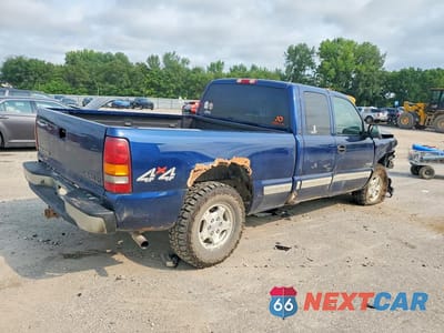 Trzecie zdjęcie samochodu z tyłu: 2001 CHEVROLET SILVERADO K1500 VIN:2GCEK19T211377907 - miniatura