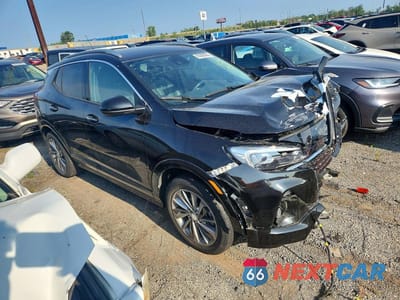 Czwarte zdjęcie samochodu z boku: 2022 BUICK ENCORE GX ESSENCE VIN:KL4MMFSL5NB013865 - miniatura