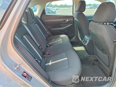 Zdjęcie 10 z 12 samochodu: 2023 HYUNDAI SONATA HYBRID SEL VIN:KMHL34JJ0PA075087 - miniatura