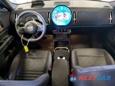 Zdjęcie 8 z 13 samochodu: 2025 MINI COUNTRYMAN S ALL4 VIN:WMZ23GA09S7T53290 - miniatura