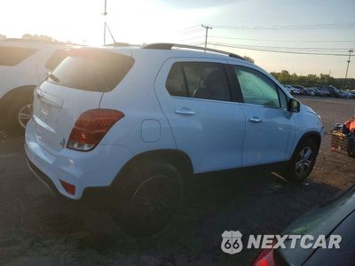 Trzecie zdjęcie samochodu z tyłu: 2018 CHEVROLET TRAX 1LT VIN:KL7CJLSB8JB645833 - miniatura