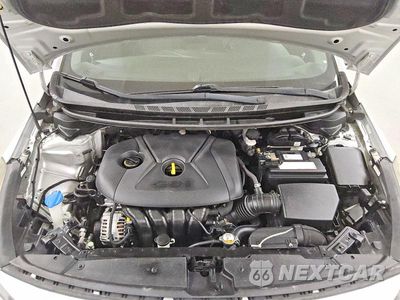 Zdjęcie 11 z 12 samochodu: 2017 KIA FORTE5 LX VIN:KNAFK5A85H5676509 - miniatura