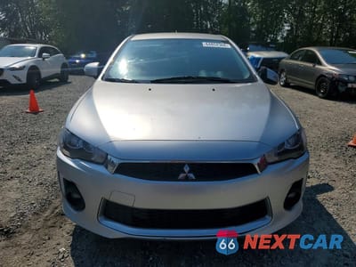 Piąte zdjęcie samochodu w środku: 2017 MITSUBISHI LANCER ES VIN:JA32U2FU4HU005031 - miniatura