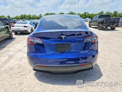 Zdjęcie 6 z 13 samochodu: 2023 TESLA MODEL Y VIN:7SAYGDEE6PA148160 - miniatura