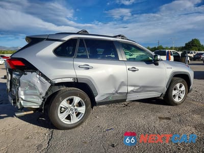 Trzecie zdjęcie samochodu z tyłu: 2020 TOYOTA RAV4 LE VIN:JTMMWRFV9LD059682 - miniatura