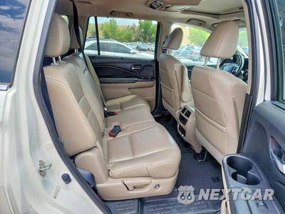 Zdjęcie 11 z 13 samochodu: 2016 HONDA PILOT TOURING VIN:5FNYF6H93GB120376 - miniatura