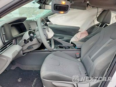 Zdjęcie 7 z 13 samochodu: 2025 HYUNDAI ELANTRA SE VIN:KMHLL4DG9SU063561 - miniatura