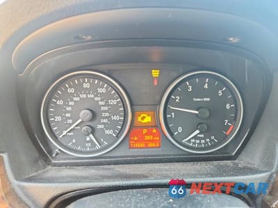 Zdjęcie 9 z 12 samochodu: 2007 BMW 328 XI SULEV VIN:WBAVC73517KP32890 - miniatura