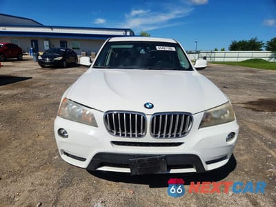 Piąte zdjęcie samochodu w środku: 2011 BMW X3 XDRIVE28I VIN:5UXWX5C54BL702932 - miniatura