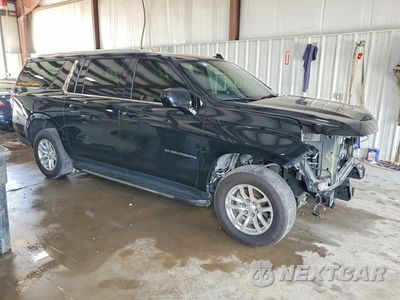 Czwarte zdjęcie samochodu z boku: 2023 CHEVROLET SUBURBAN K1500 LT VIN:1GNSKCKDXPR383110 - miniatura