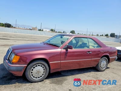 1992 MERCEDES-BENZ 300 CE WDBEA51D6NB657915 - główne zdjęcie licytacji z USA - miniatura
