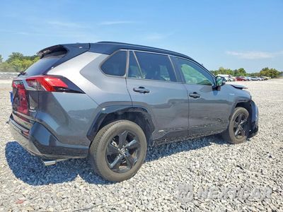 Trzecie zdjęcie samochodu z tyłu: 2020 TOYOTA RAV4 XSE VIN:JTMEWRFV3LD549863 - miniatura