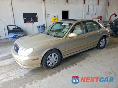 2003 HYUNDAI SONATA BASE KMHWF25H33A826256 - główne zdjęcie licytacji z USA - miniatura