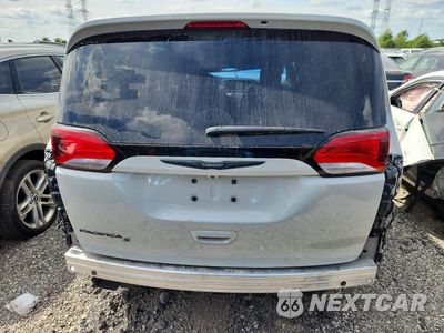 Zdjęcie 6 z 12 samochodu: 2019 CHRYSLER PACIFICA TOURING PLUS VIN:2C4RC1FG7KR609281 - miniatura