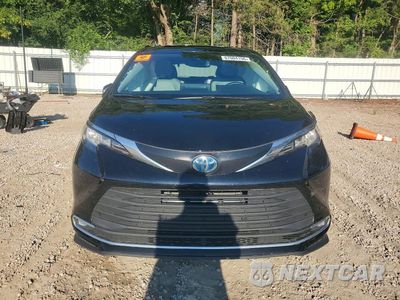 Piąte zdjęcie samochodu w środku: 2022 TOYOTA SIENNA XLE VIN:5TDYRKECXNS116897 - miniatura