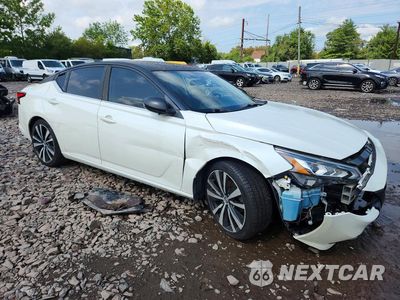 Czwarte zdjęcie samochodu z boku: 2020 NISSAN ALTIMA SR VIN:1N4BL4CV3LC220157 - miniatura