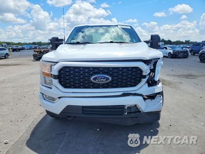 Piąte zdjęcie samochodu w środku: 2023 FORD F 150 VIN:1FTFX1E50MFB39337 - miniatura