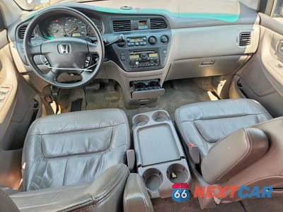 Zdjęcie 8 z 13 samochodu: 2004 HONDA ODYSSEY EXL VIN:5FNRL18064B037635 - miniatura